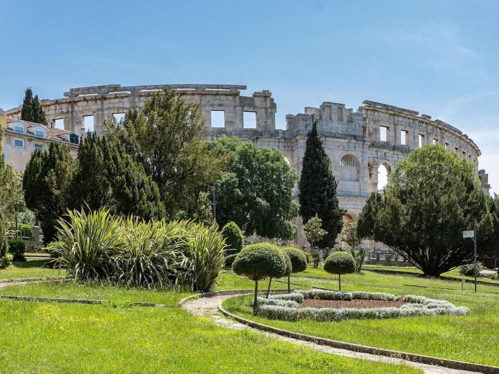 Apartment Olive Garden Near Pula 3 Km From Center And Only 4 Km From The Beach For 4 Persons Exteriör bild