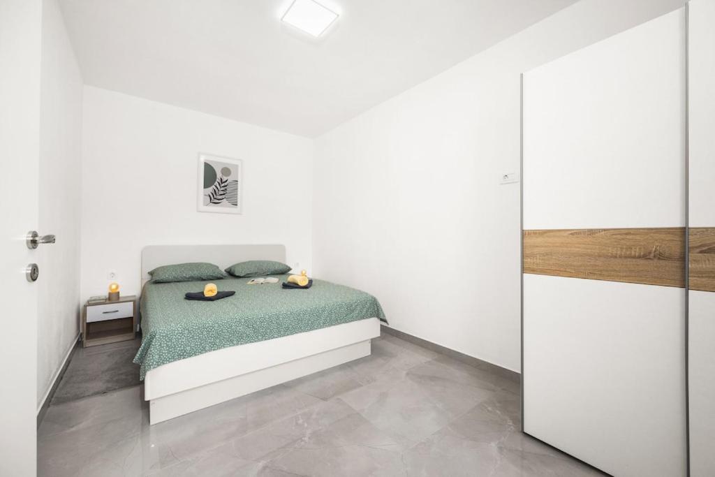 Apartment Olive Garden Near Pula 3 Km From Center And Only 4 Km From The Beach For 4 Persons Exteriör bild