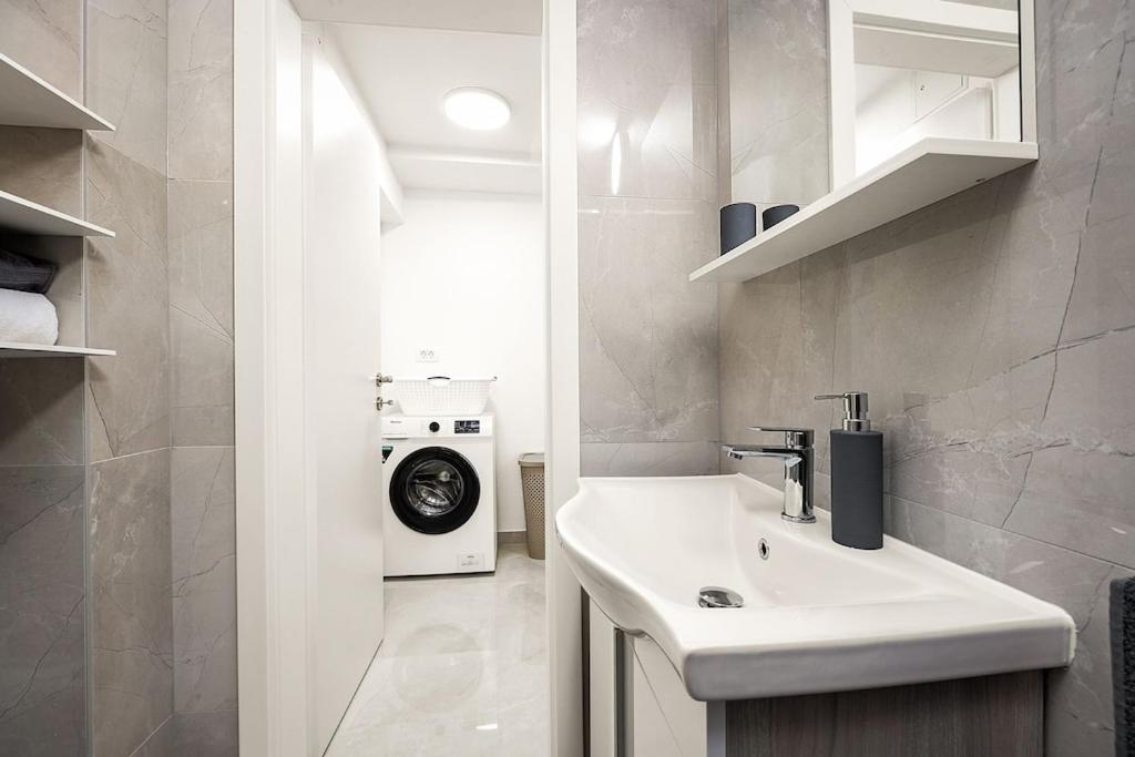 Apartment Olive Garden Near Pula 3 Km From Center And Only 4 Km From The Beach For 4 Persons Exteriör bild